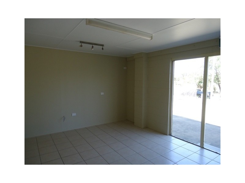 3 Hills Street, Bundaberg East QLD 4670