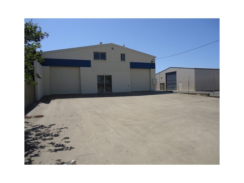 3 Hills Street, Bundaberg East QLD 4670