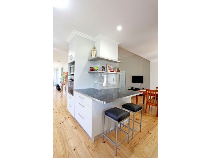 5 Pitt Street, Bundaberg South QLD 4670