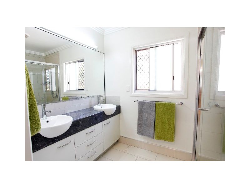 5 Pitt Street, Bundaberg South QLD 4670