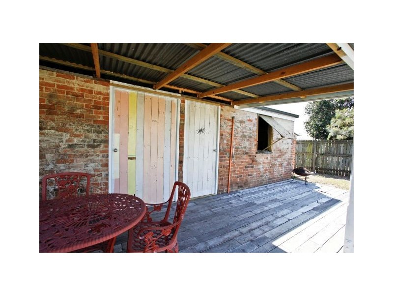 5 Pitt Street, Bundaberg South QLD 4670