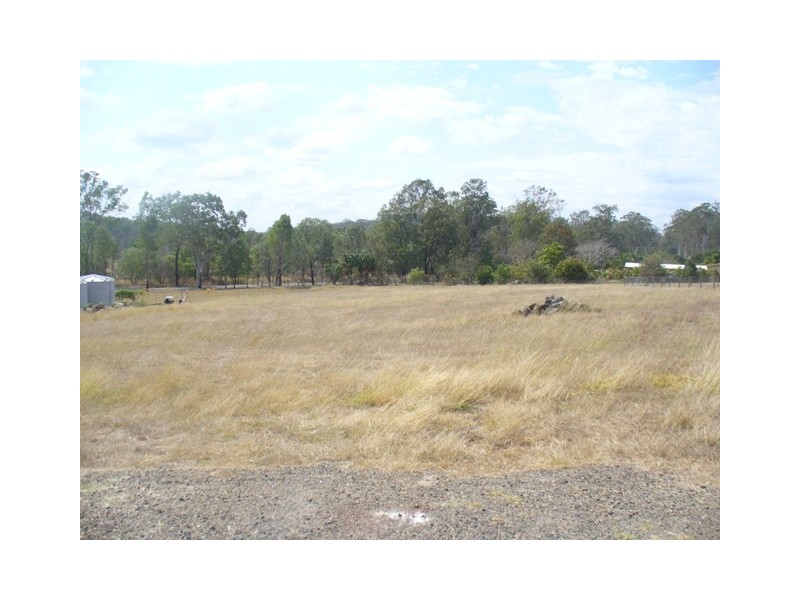 Breen Court, Gin Gin QLD 4671