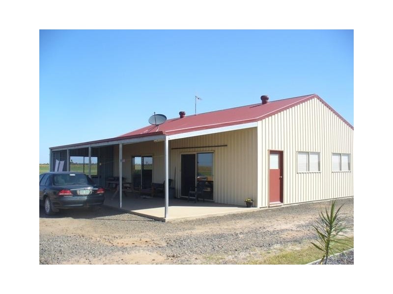 397 Eardleys Road, Welcome Creek QLD 4670