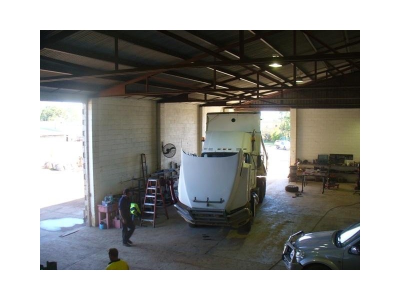 3 & 5 Collins Street, Bundaberg East QLD 4670