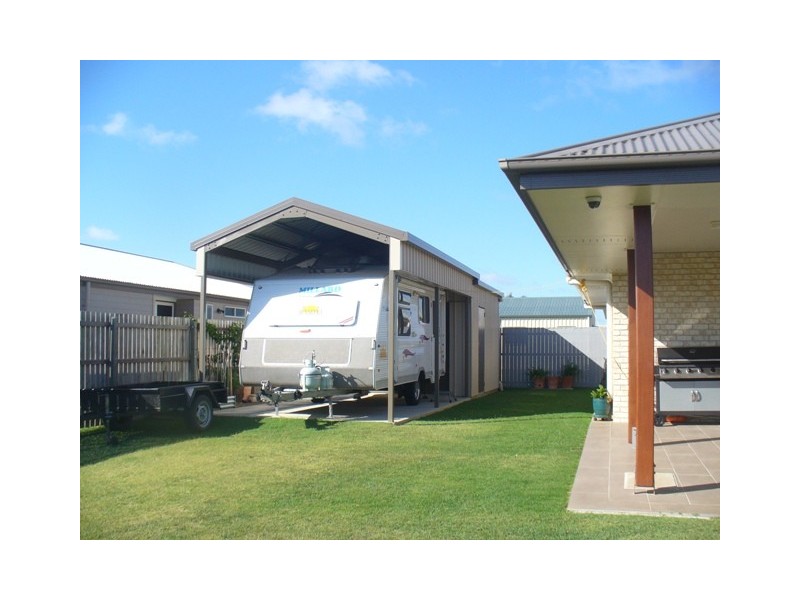 2 Lomandra Drive, Ashfield QLD 4670