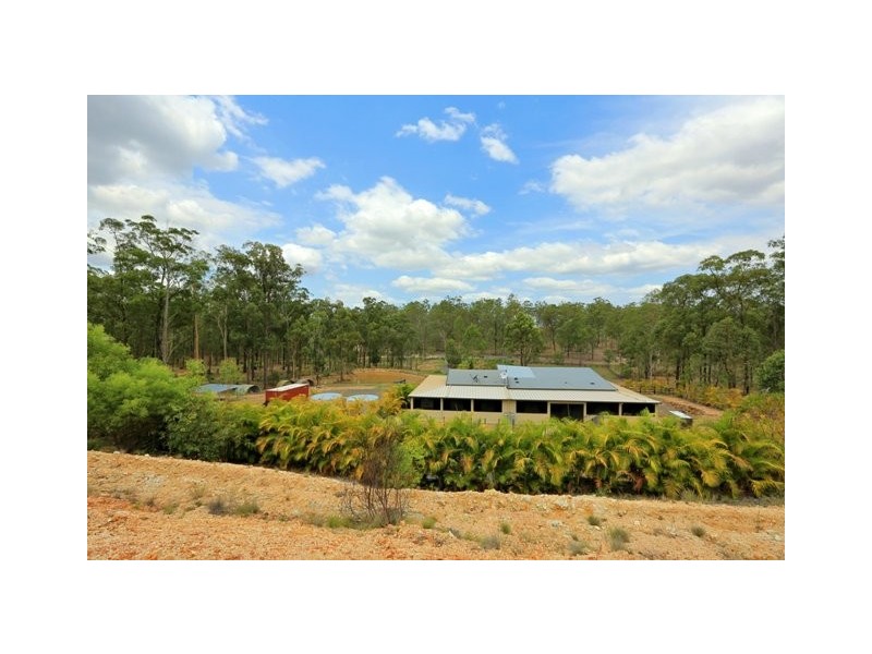 120 Albionville River Road, Bungadoo QLD 4671