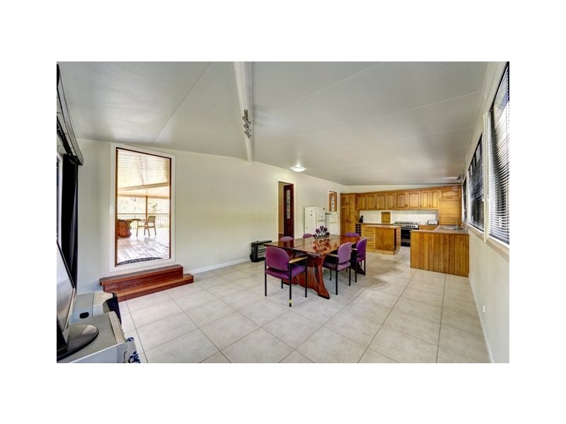 120 Albionville River Road, Bungadoo QLD 4671