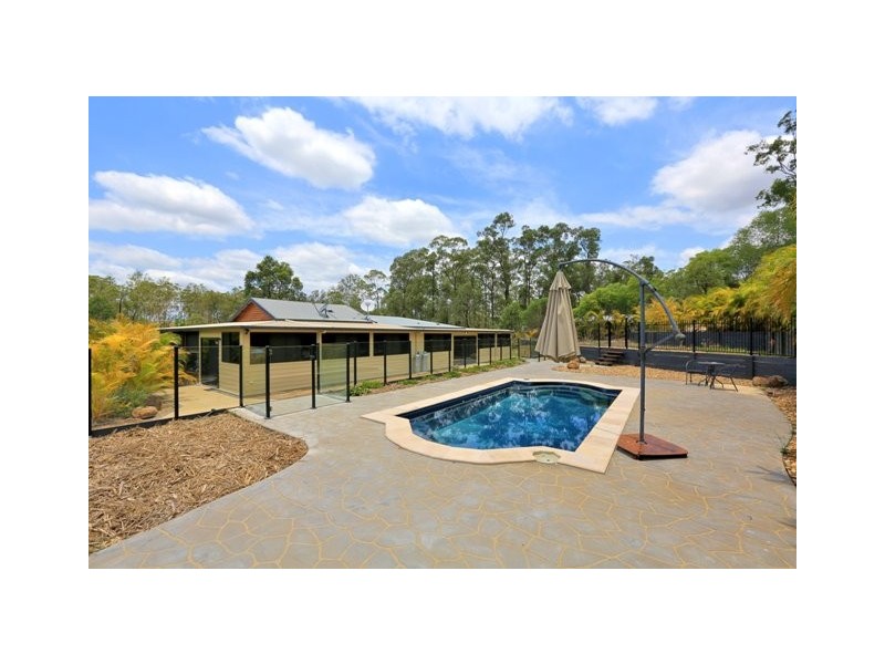 120 Albionville River Road, Bungadoo QLD 4671