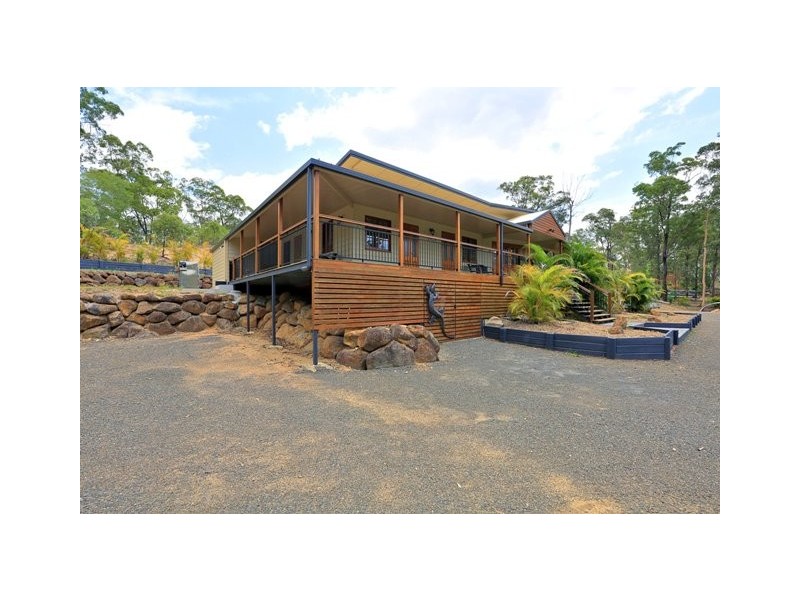 120 Albionville River Road, Bungadoo QLD 4671