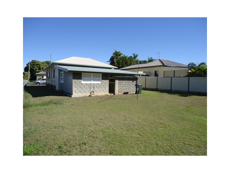 11 Theodore Street, Svensson Heights QLD 4670