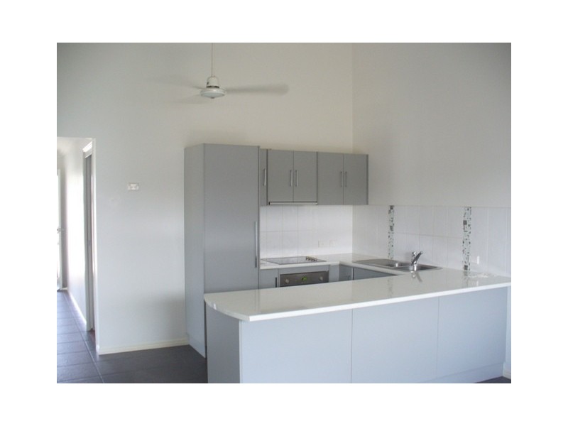 1/108 Barolin Street, Walkervale QLD 4670