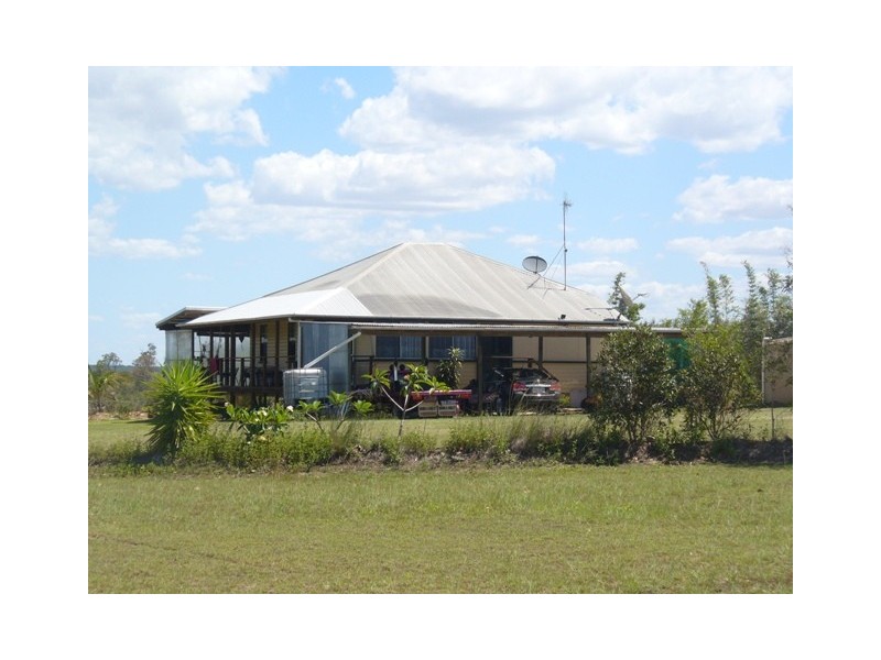 385 Gillens Creek Road, Alloway QLD 4670