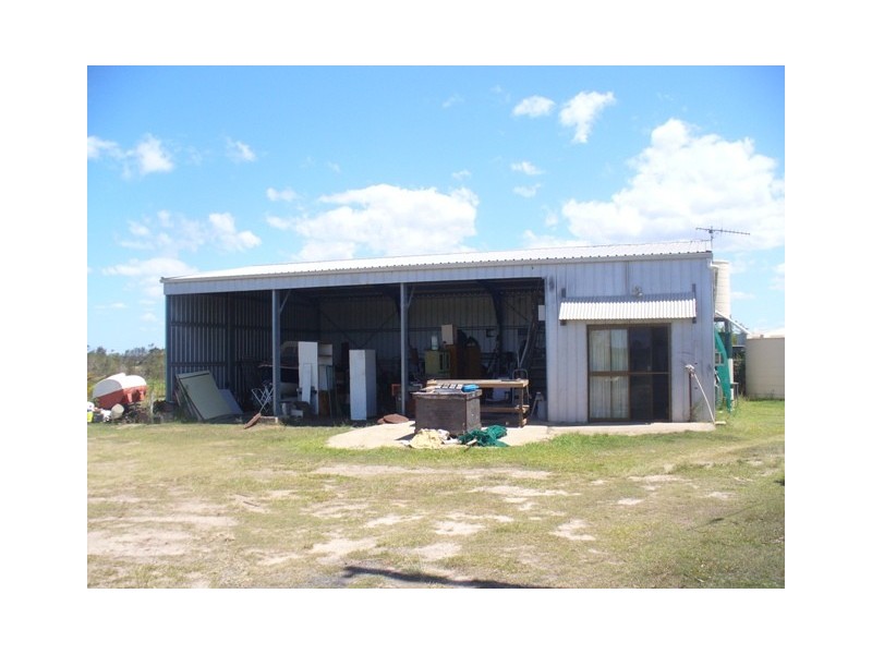 385 Gillens Creek Road, Alloway QLD 4670