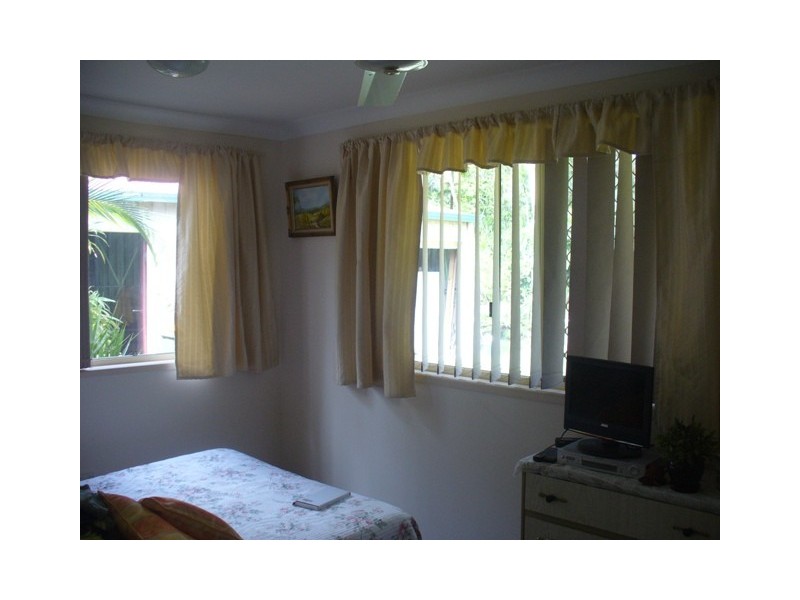 33 Cockatoo Crescent, Gooburrum QLD 4670