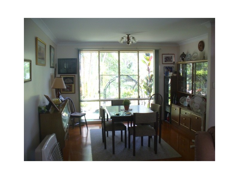 33 Cockatoo Crescent, Gooburrum QLD 4670