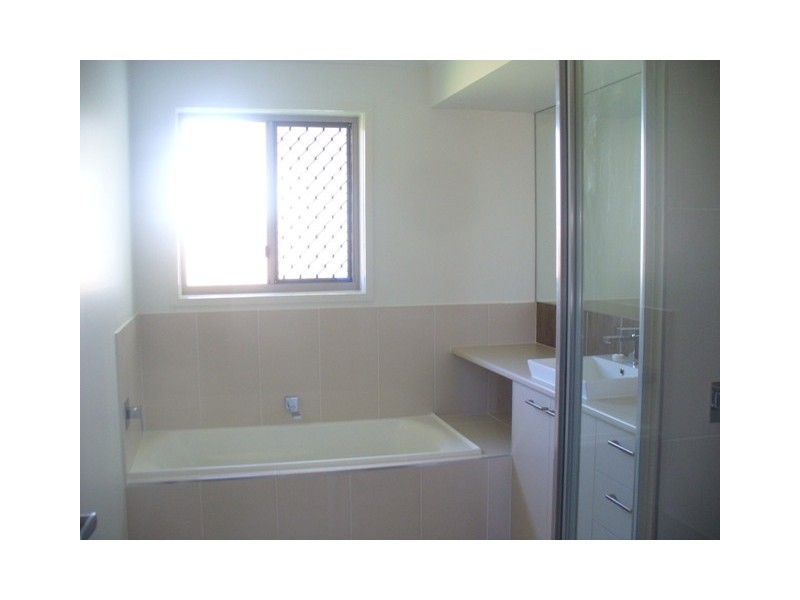 12 Liddell Street, Kepnock QLD 4670