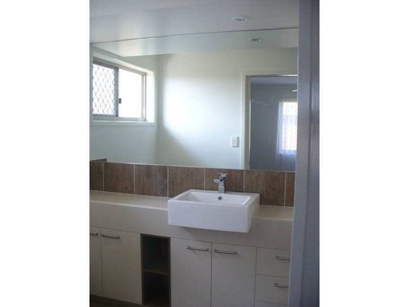 12 Liddell Street, Kepnock QLD 4670