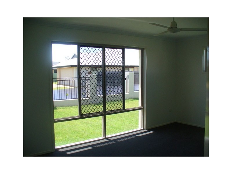 12 Liddell Street, Kepnock QLD 4670