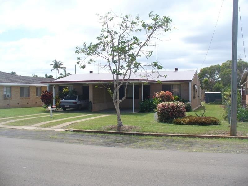 54 Moran Street, Svensson Heights QLD 4670