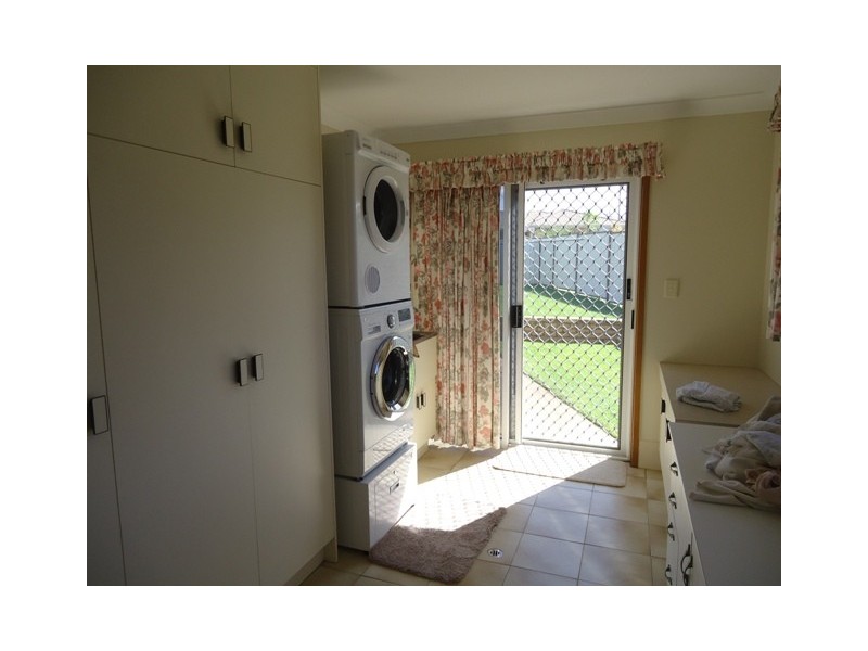 3 St Lucia Crescent, Avoca QLD 4670