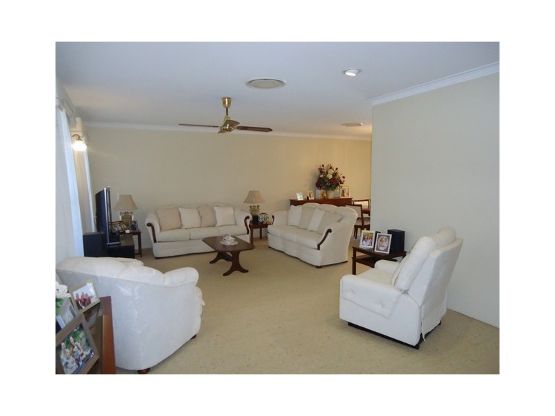 3 St Lucia Crescent, Avoca QLD 4670