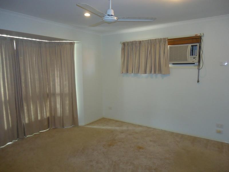 2B TROPICANA DRIVE, Avoca QLD 4670