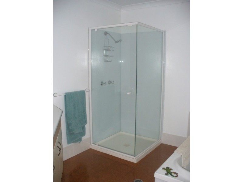 1 Melaleuca Court, Redridge QLD 4660