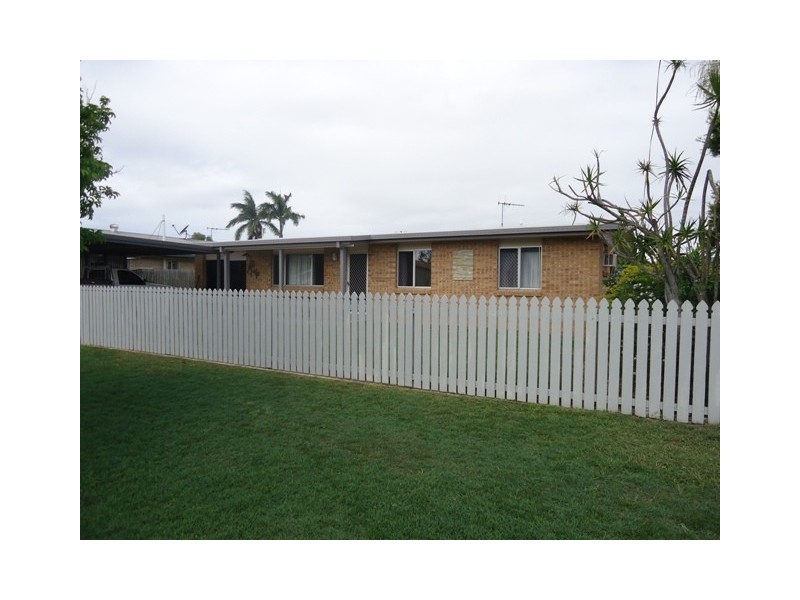 12 Jensen Street, Avenell Heights QLD 4670