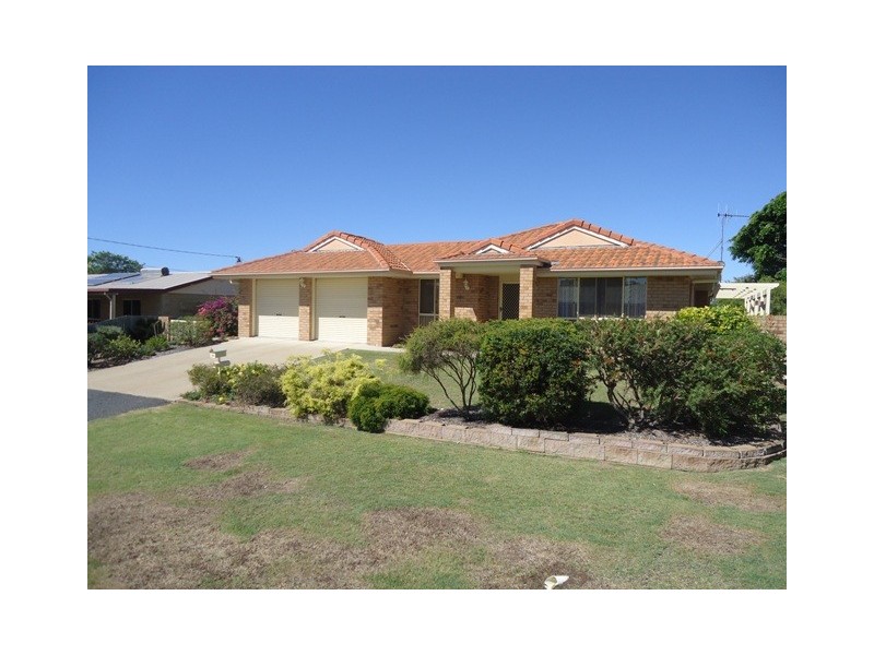 10 Marine Terrace, Burnett Heads QLD 4670