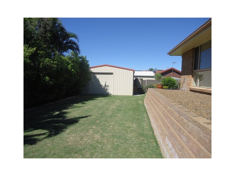 10 Marine Terrace, Burnett Heads QLD 4670