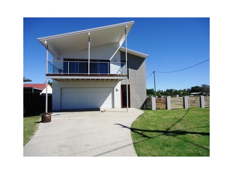 79 Shelley Street, Burnett Heads QLD 4670