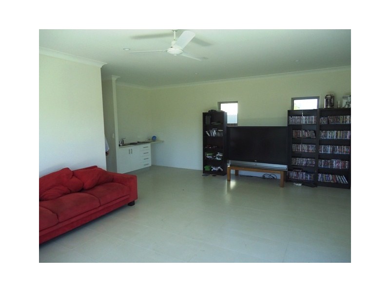 79 Shelley Street, Burnett Heads QLD 4670
