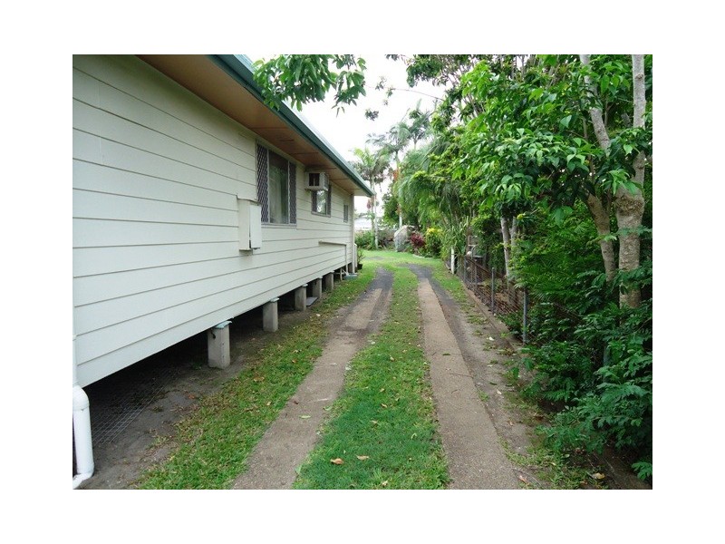 25 Windermere street, Norville QLD 4670