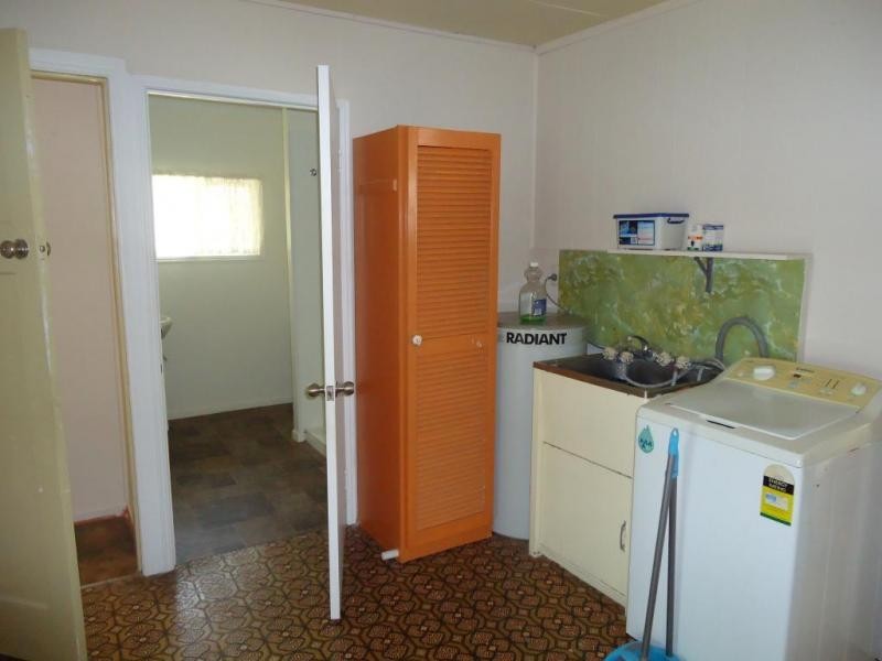 25 Windermere street, Norville QLD 4670