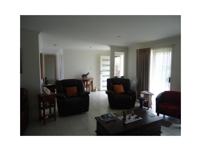 40 Spinnaker Blvd, Innes Park QLD 4670