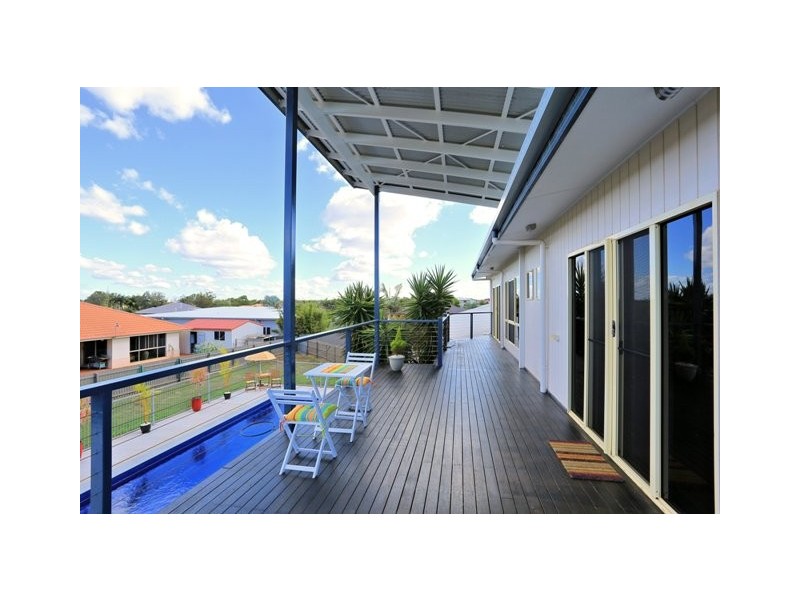 10 Spyglass Hill Court, Coral Cove QLD 4670