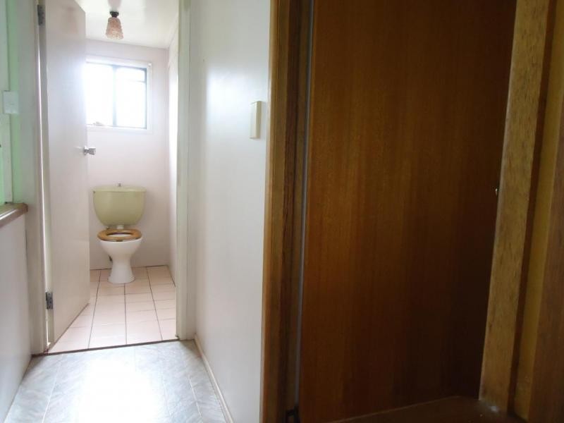 14 Bathurst Street, Elliott Heads QLD 4670