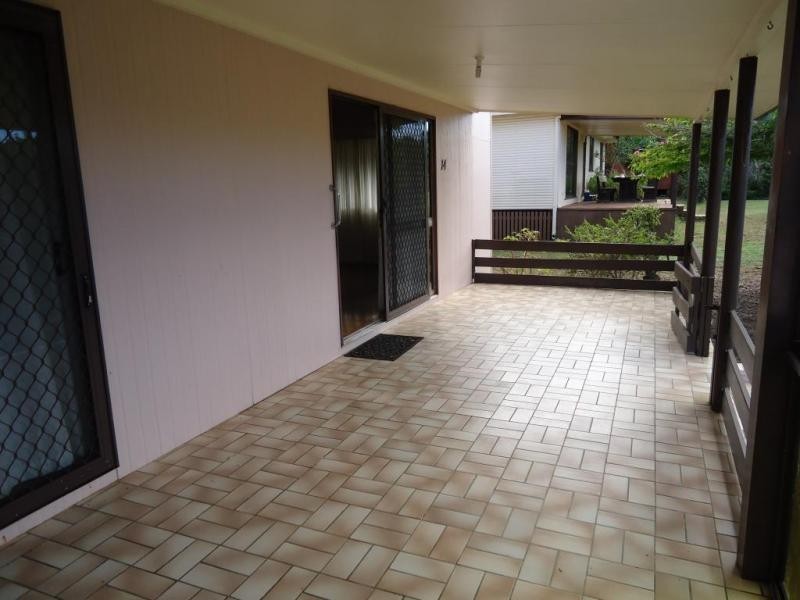 14 Bathurst Street, Elliott Heads QLD 4670