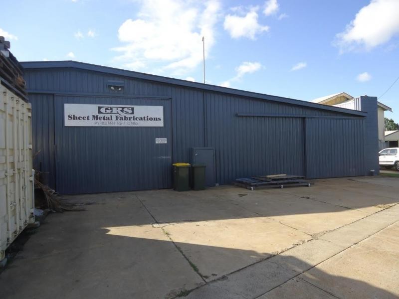 2 Agnes Street, Bundaberg North QLD 4670