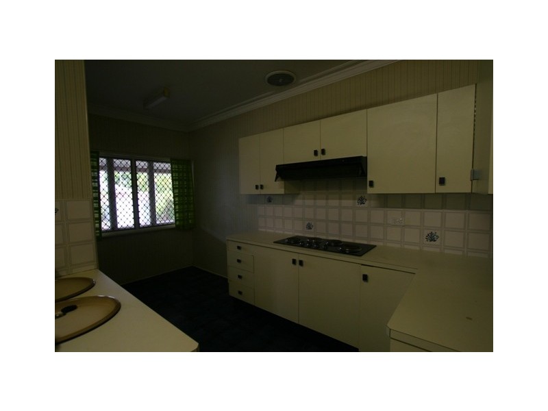121 Walker St, Bundaberg West QLD 4670
