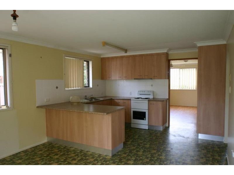 21 Gray Avenue, Bundaberg South QLD 4670