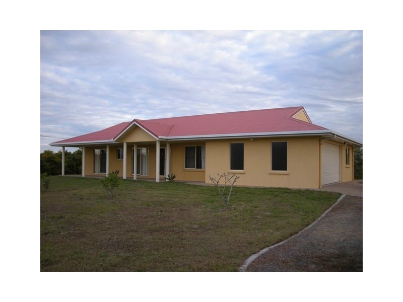 12 Slalom Crescent, Branyan QLD 4670