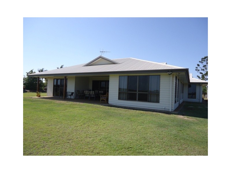 22 Heidkes Road, Windermere QLD 4670