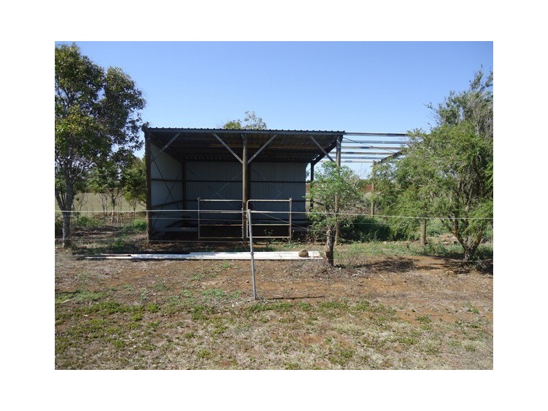 22 Heidkes Road, Windermere QLD 4670
