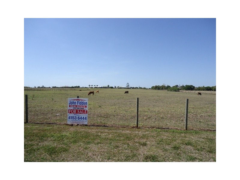 22 Heidkes Road, Windermere QLD 4670