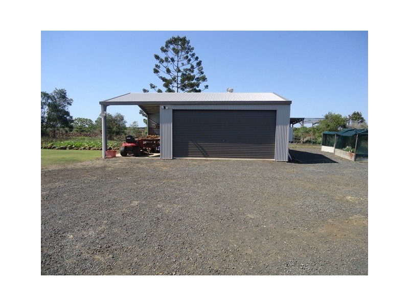 22 Heidkes Road, Windermere QLD 4670