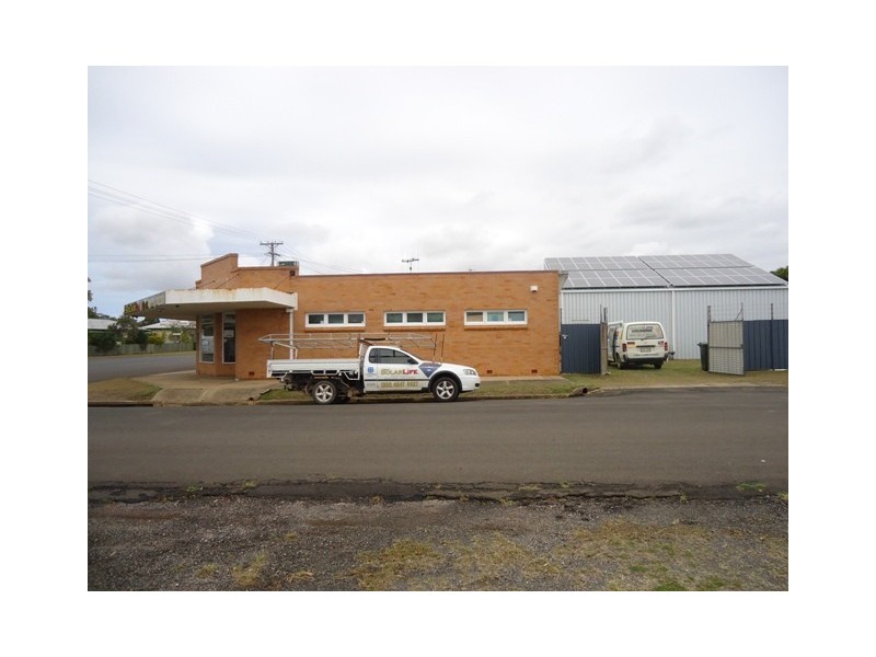 77 Boundary Street, Walkervale QLD 4670