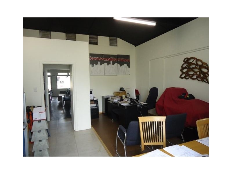 77 Boundary Street, Walkervale QLD 4670