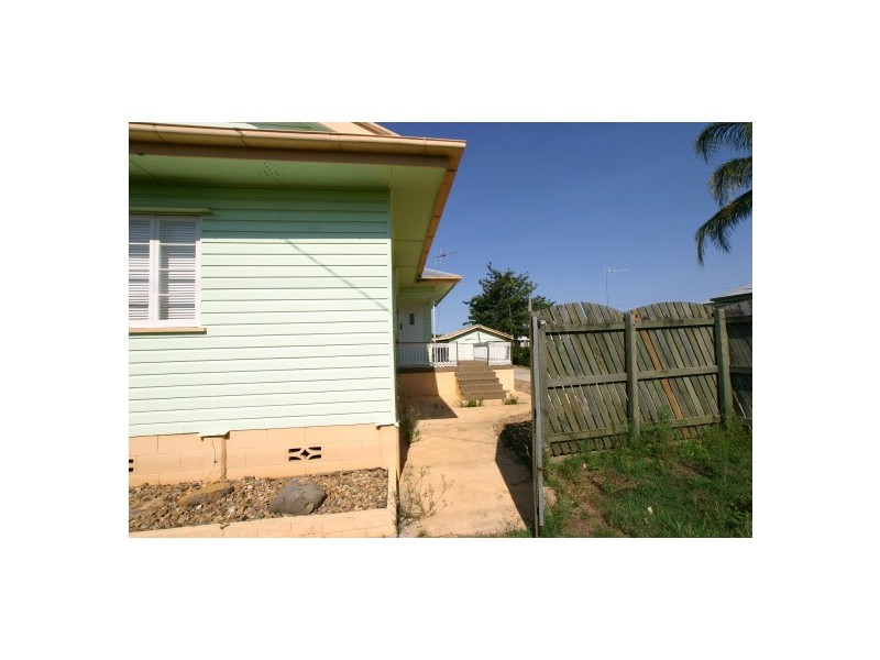 10 Adams Street, Bundaberg West QLD 4670