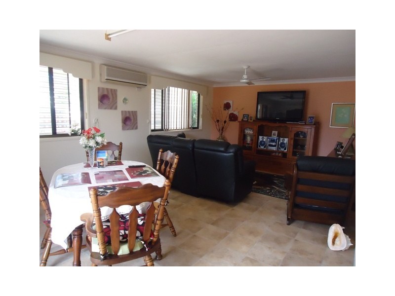 4 Deegan Court, Avenell Heights QLD 4670